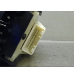 Interrupteur de leve vitre avant gauche TOYOTA AVENSIS 2 Photo n°4