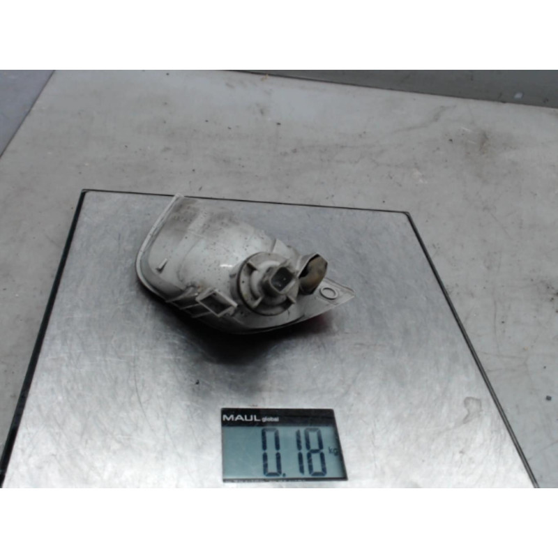 Anti brouillard arriere gauche FORD FOCUS 2