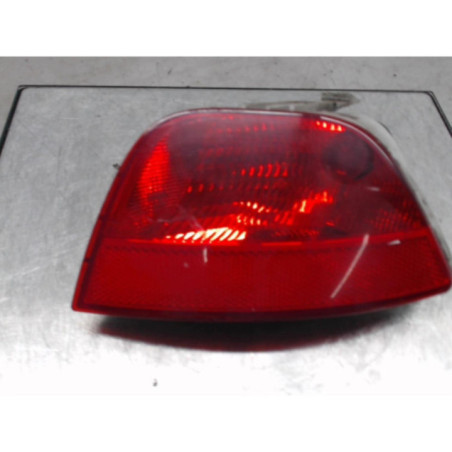 Anti brouillard arriere gauche FORD FOCUS 2