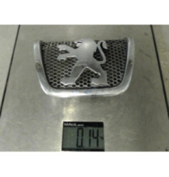 Sigle de calandre PEUGEOT 607 Photo n°1