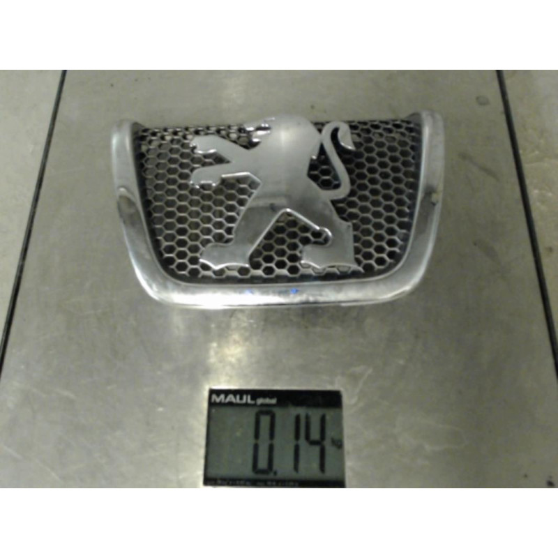 Sigle de calandre PEUGEOT 607