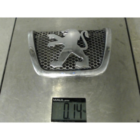 Sigle de calandre PEUGEOT 607 Photo n°1