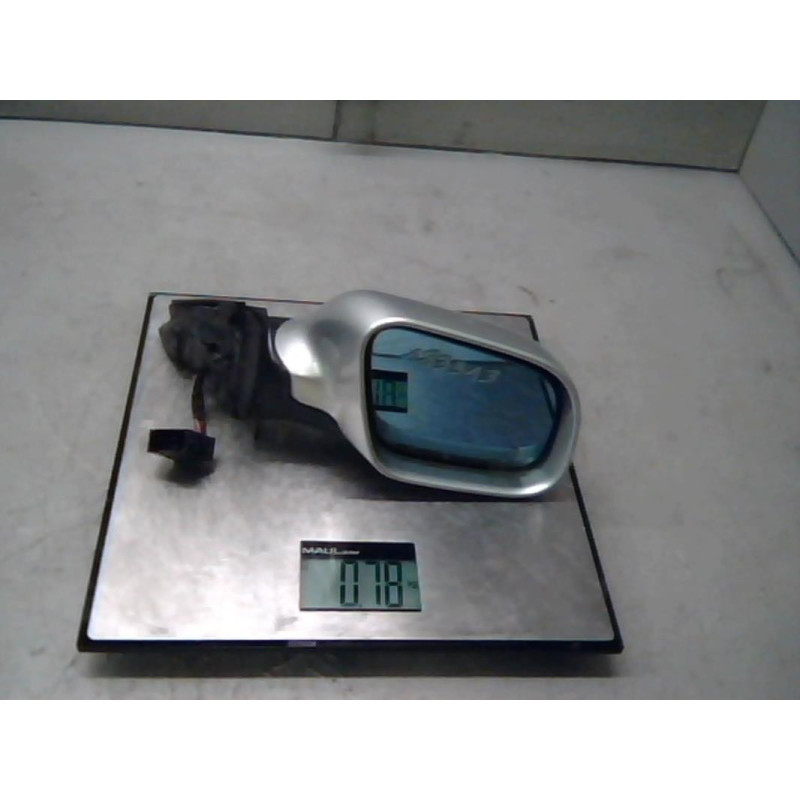 Retroviseur droit AUDI A4 1