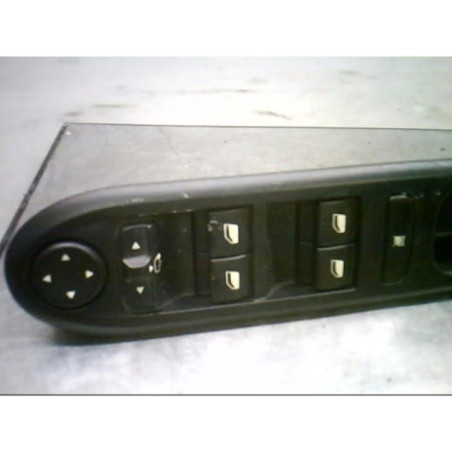 Interrupteur de leve vitre avant gauche PEUGEOT 407