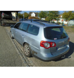 Feu arriere secondaire gauche (feux) VOLKSWAGEN PASSAT 5 Photo n°6