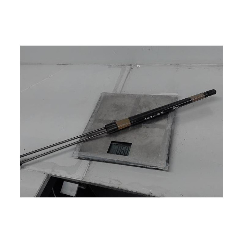 Verin de capot KIA SOUL 2