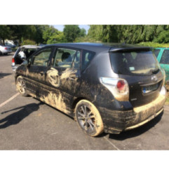 Moteur essuie glace arriere TOYOTA VERSO Photo n°4