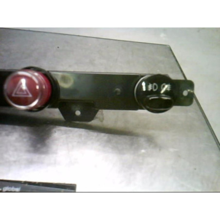 Bouton de warning FIAT 500 2