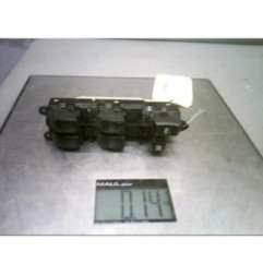 Interrupteur de leve vitre avant gauche TOYOTA COROLLA VERSO 1 Photo n°1