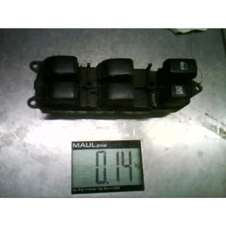 Interrupteur de leve vitre avant gauche TOYOTA COROLLA VERSO 1