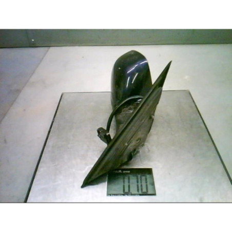 Retroviseur droit VOLKSWAGEN PASSAT 4