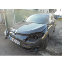 Trappe d'essence RENAULT MEGANE 3 Photo n°4