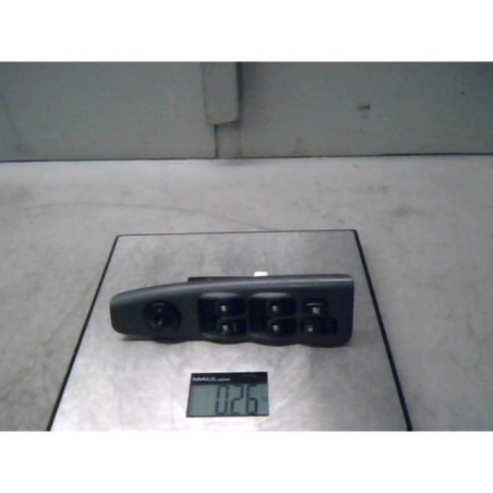 Interrupteur de leve vitre avant gauche KIA CERATO