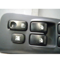 Interrupteur de leve vitre avant gauche KIA CERATO Photo n°3