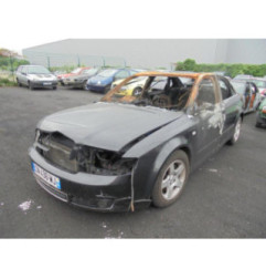 Anti brouillard gauche (feux) AUDI A4 2 Photo n°3