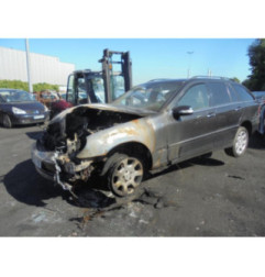 Eclairage de plafonnier MERCEDES CLASSE C 203 Photo n°4