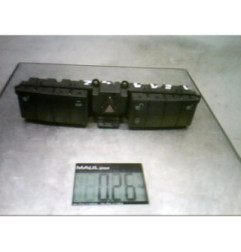 Bouton de warning MERCEDES CLASSE C 203 Photo n°1