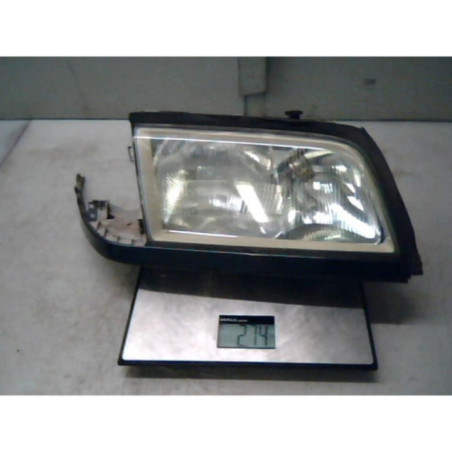 Optique avant principal droit (feux)(phare) MERCEDES CLASSE C 202 Photo n°1