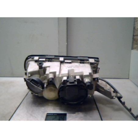 Optique avant principal droit (feux)(phare) MERCEDES CLASSE C 202