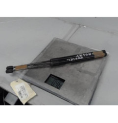 Verin de coffre VOLKSWAGEN SCIROCCO 3 Photo n°3