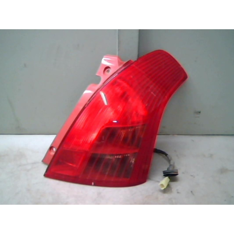 Feu arriere principal droit (feux) SUZUKI SWIFT 3