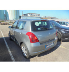 Feu arriere principal gauche (feux) SUZUKI SWIFT 3 Photo n°7