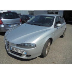 Feu arriere secondaire gauche (feux) ALFA ROMEO 147 Photo n°5