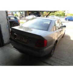 Retroviseur gauche AUDI A4 1 Photo n°6