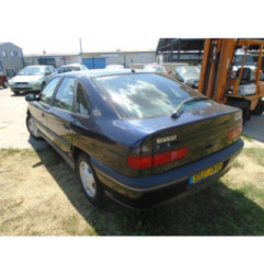 Interrupteur de leve vitre avant droit RENAULT SAFRANE Photo n°7