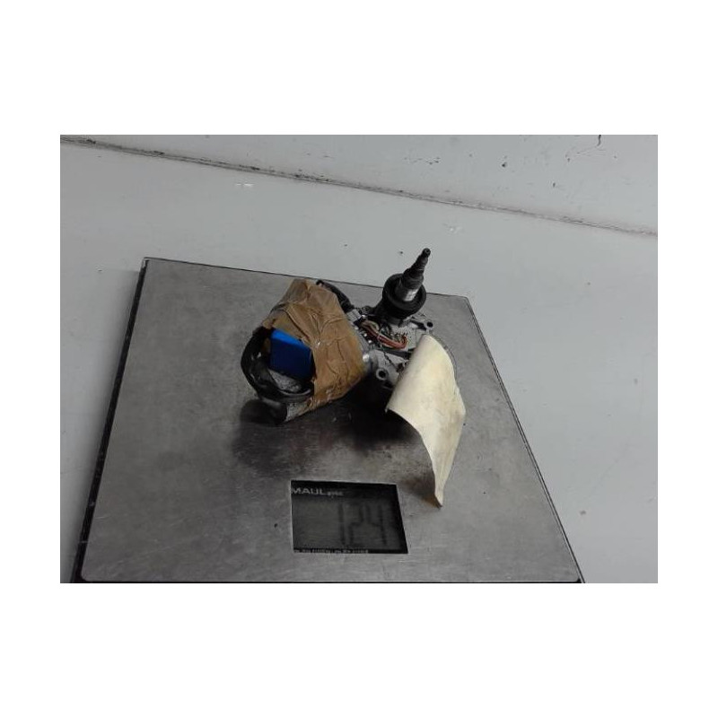Moteur essuie glace arriere FORD FOCUS 2