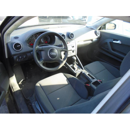 Vase de lave glace MAZDA 2 1