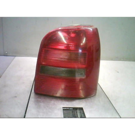 Feu arriere principal droit (feux) AUDI A4 1 Photo n°1
