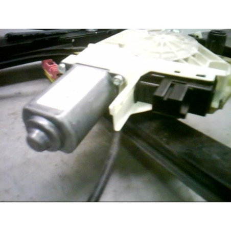 Moteur leve vitre avant gauche AUDI A6 3 Photo n°1