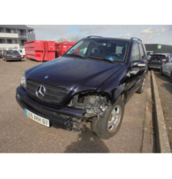 Verin de coffre MERCEDES CLASSE M 163