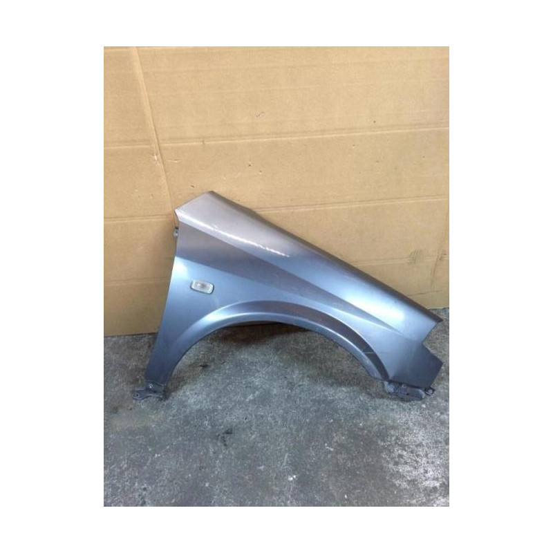 Aile avant droit NISSAN PRIMERA 4