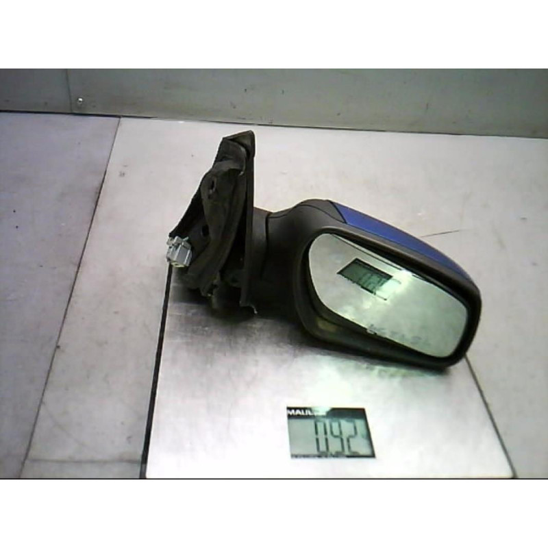 Retroviseur droit FORD FOCUS 2