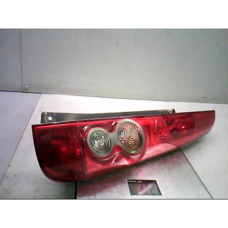 Feu arriere principal droit (feux) FORD FIESTA 5