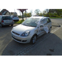 Feu arriere principal droit (feux) FORD FIESTA 5 Photo n°4