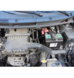 Capot TOYOTA YARIS 2 Photo n°8