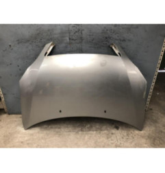 Capot TOYOTA AVENSIS VERSO Photo n°1