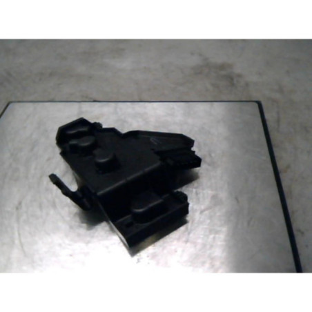 Platine feu arriere gauche AUDI A4 1