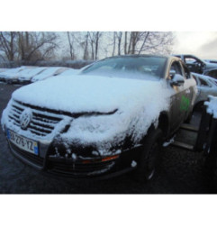 Feu arriere secondaire droit (feux) VOLKSWAGEN PASSAT 5 Photo n°4