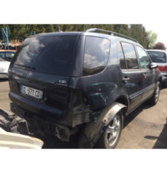 Verin de coffre MERCEDES CLASSE M 163 Photo n°5