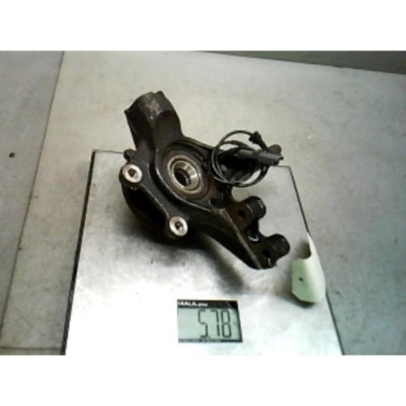 Moyeu avant gauche CITROEN C4 2 Photo n°1