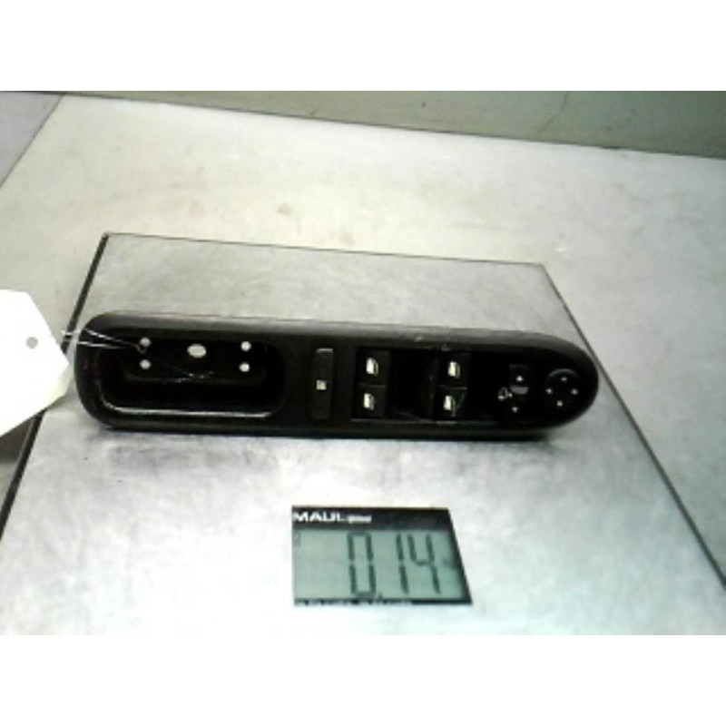 Interrupteur de leve vitre avant gauche PEUGEOT 407