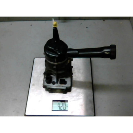 Pompe de direction CITROEN C4 2 Photo n°1