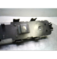 Interrupteur de leve vitre avant droit PEUGEOT 308 1