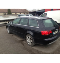 Volant AUDI A4 2 Photo n°7