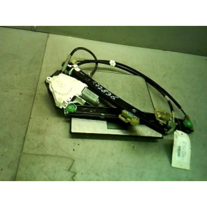 Moteur leve vitre avant droit AUDI A1 1