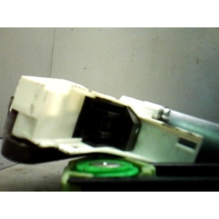 Moteur leve vitre avant droit AUDI A1 1